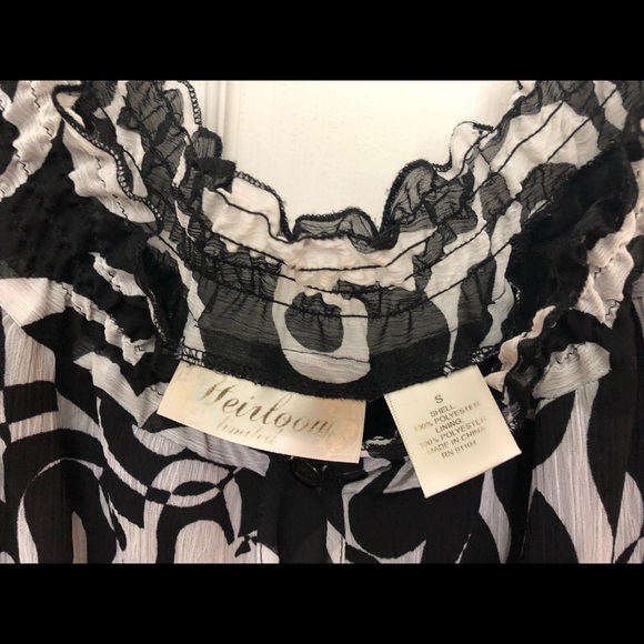 Top - Picture 4 of 6